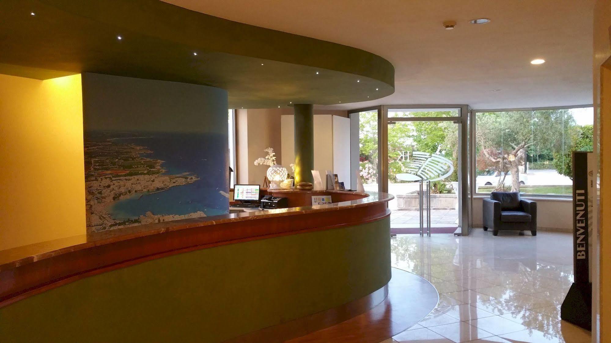 Hotel Club Koine Отранто Экстерьер фото
